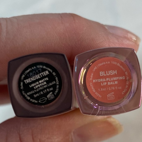 Huda Beauty Liquid Matte Lipstick- Trendsetter & Hydra Plumping Lip Balm Blush - Picture 2 of 7